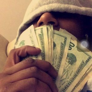 Meet your Posher, Devin